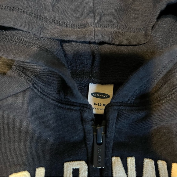 2 USED 6-12 MONTHS OLD NAVY TODDLER BOY ZIP UP SWEATER HOODIES - Picture 2 of 3